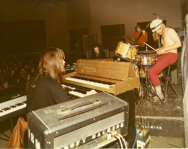Soft Machine med M Boyle 27 28 02 1971 foto bærumfotokl 0006